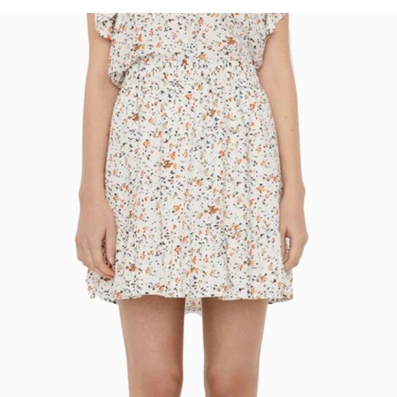 Aware by Vero Moda Mini Skirt - Picture 3 of 7